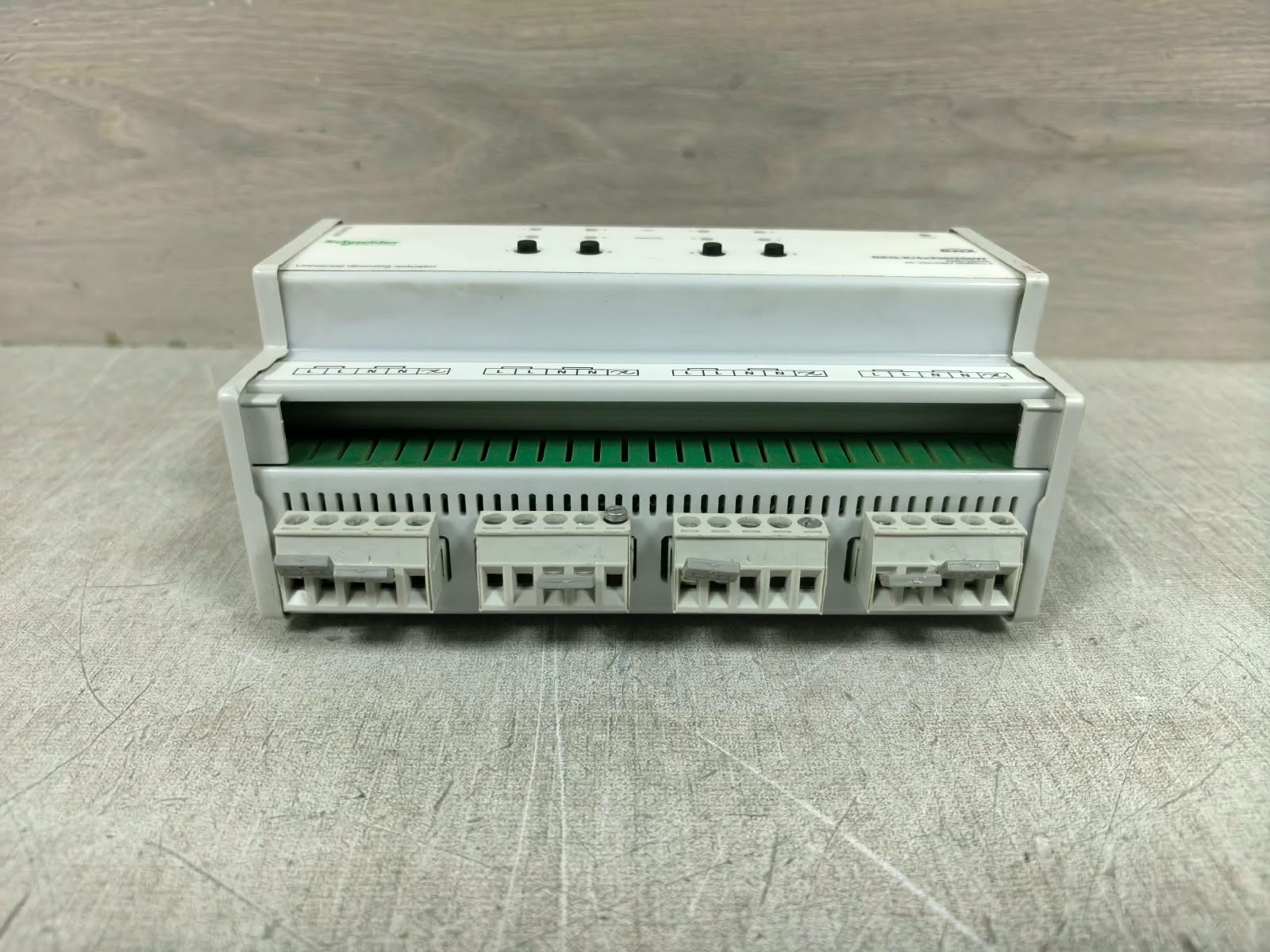 Schneider Electric MTN649325 SCHNEIDER ELECTRIC MTN649325 REG-K/ 4X230/250W KNX UNIVERSAL DIMMING ACTUATOR 9