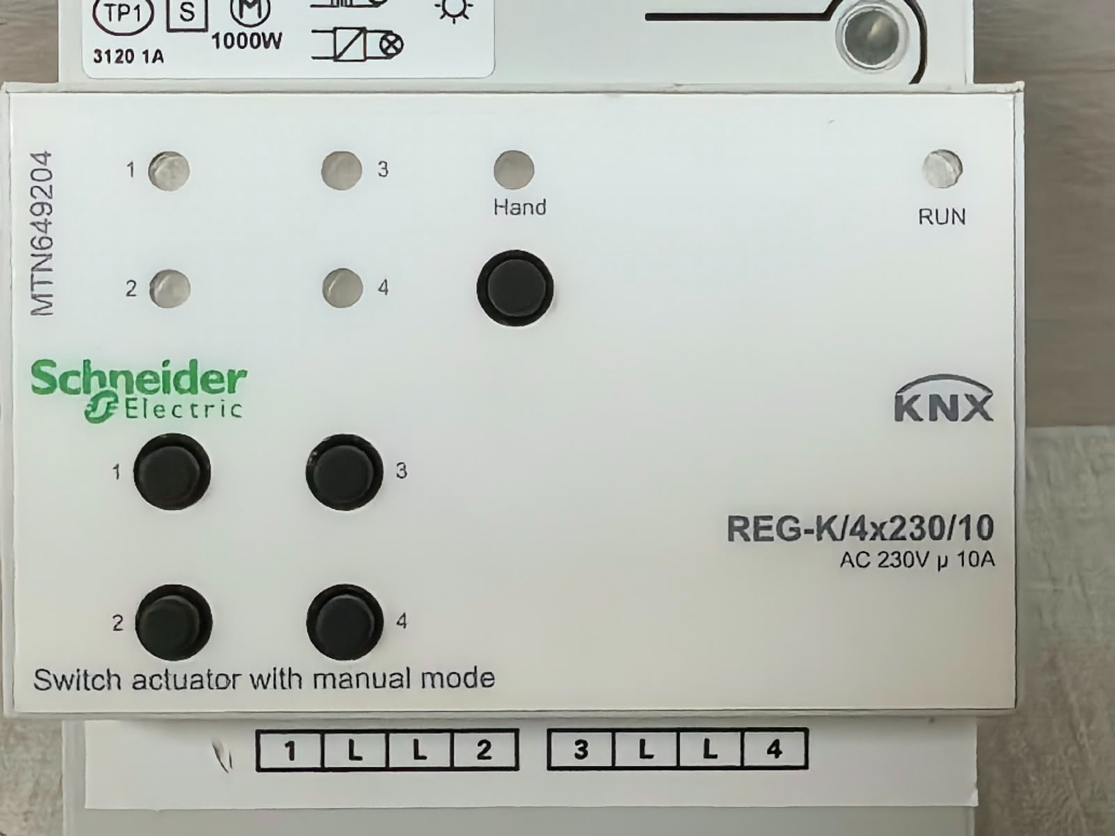 Schneider Electric MTN649204 SCHNEIDER ELECTRIC MTN649204 REG-K/ 4X230/10 SWITCH ACTUATOR WITH MANUAL MODE 2