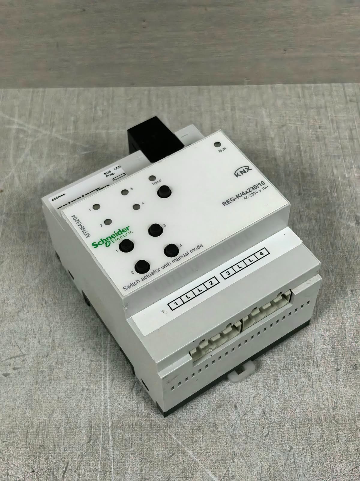 Schneider Electric MTN649204 SCHNEIDER ELECTRIC MTN649204 REG-K/ 4X230/10 SWITCH ACTUATOR WITH MANUAL MODE 4