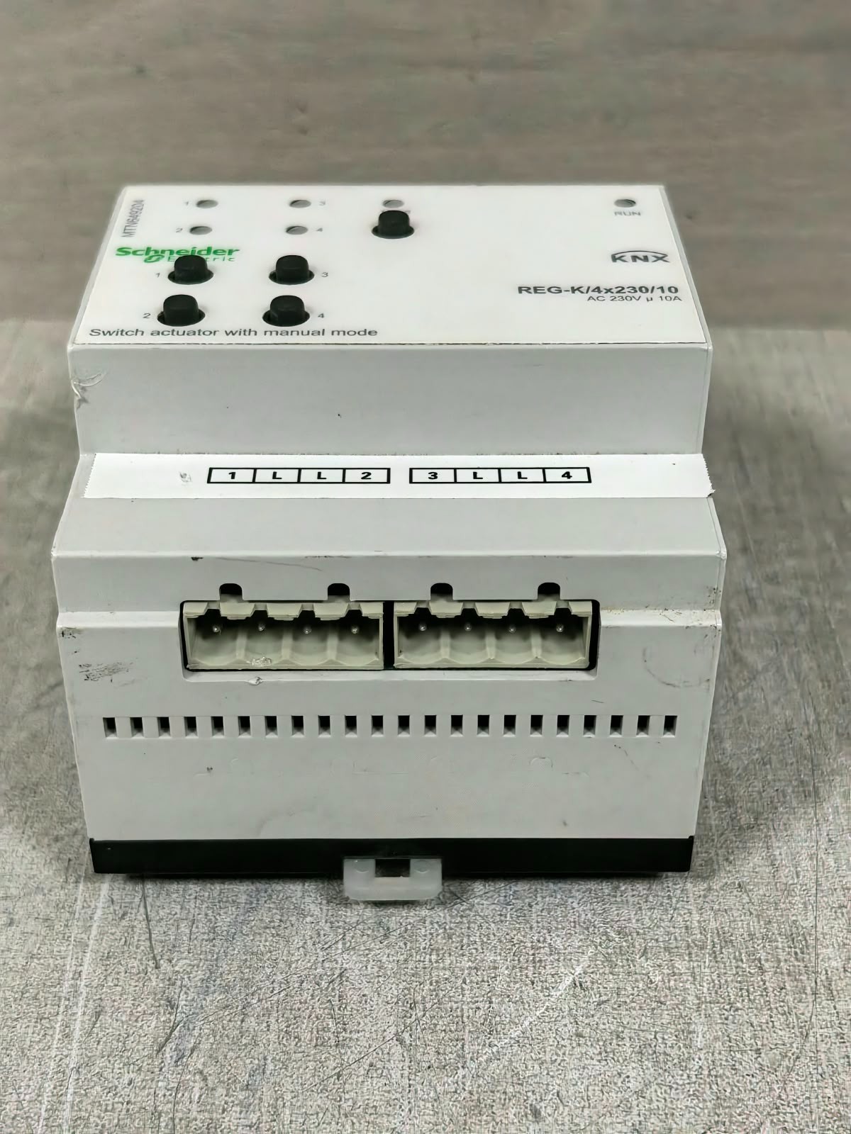 Schneider Electric MTN649204 SCHNEIDER ELECTRIC MTN649204 REG-K/ 4X230/10 SWITCH ACTUATOR WITH MANUAL MODE 9