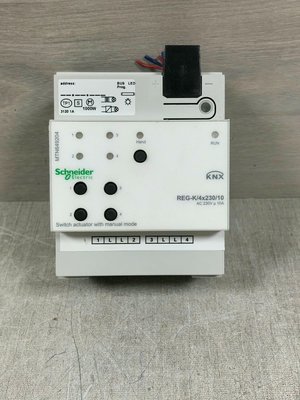 Schneider Electric MTN649204 SCHNEIDER ELECTRIC MTN649204 REG-K/ 4X230/10 SWITCH ACTUATOR WITH MANUAL MODE 1