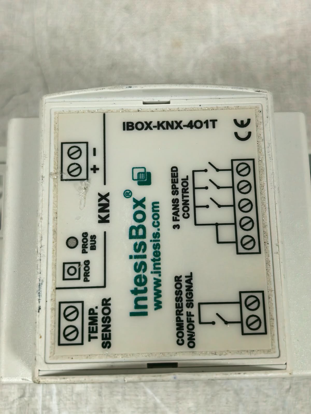 INTESISBOX IBOX-KNX-401T INTESISBOX IBOX-KNX-401T CONTROLLER 2