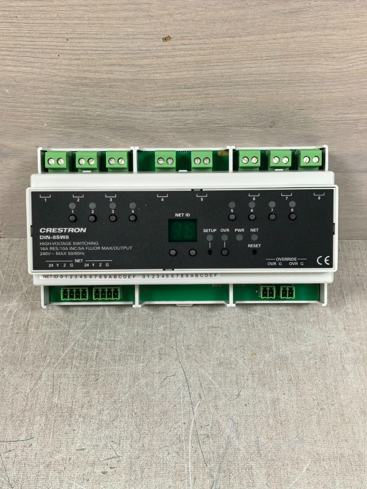 Crestron DIN-8SW8 6501746 CRESTRON DIN-8SW8 6501746 HIGH VOLTAGE SWITCHING 240V 2