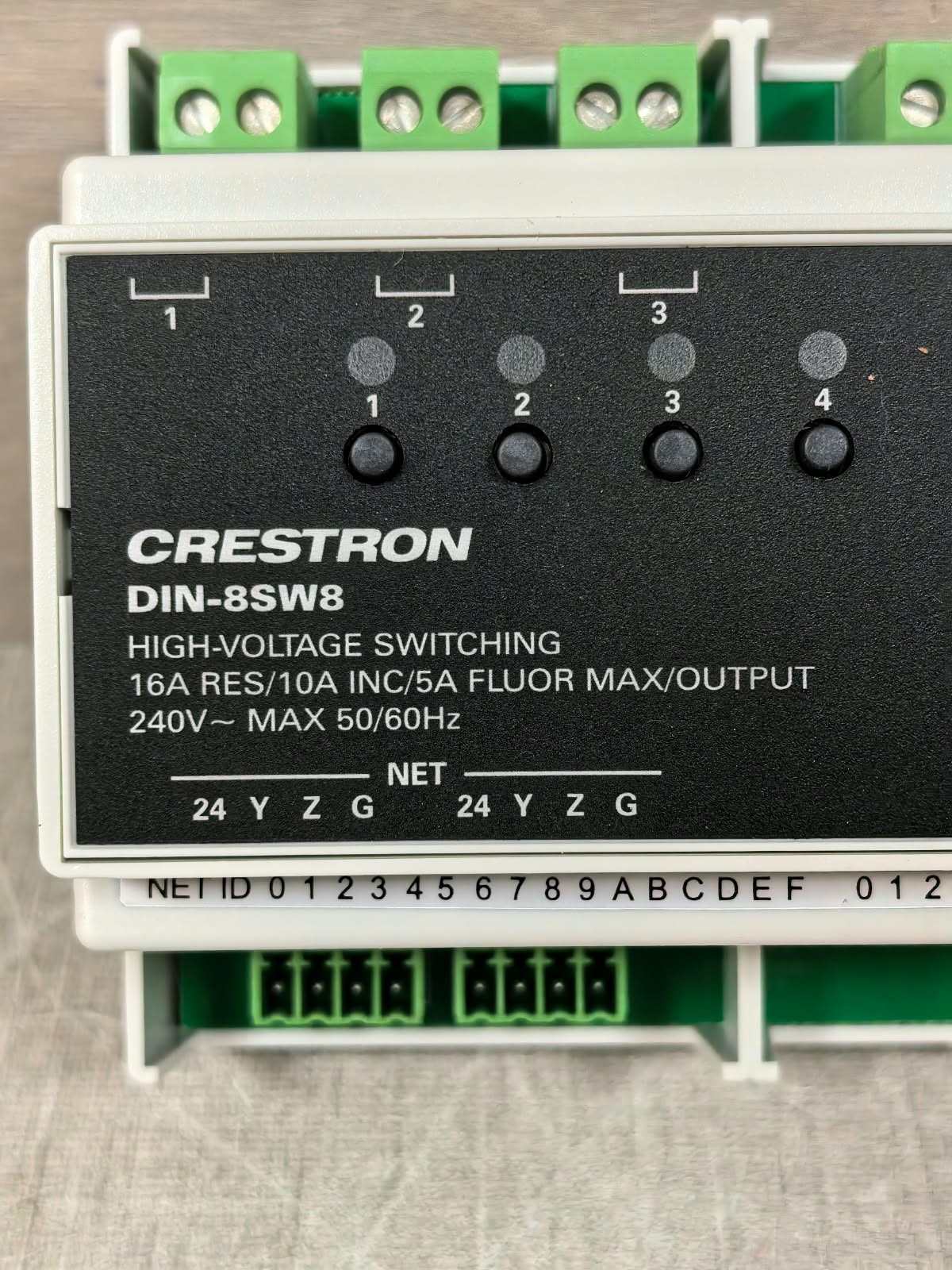 Crestron DIN-8SW8 6501746 CRESTRON DIN-8SW8 6501746 HIGH VOLTAGE SWITCHING 240V 3