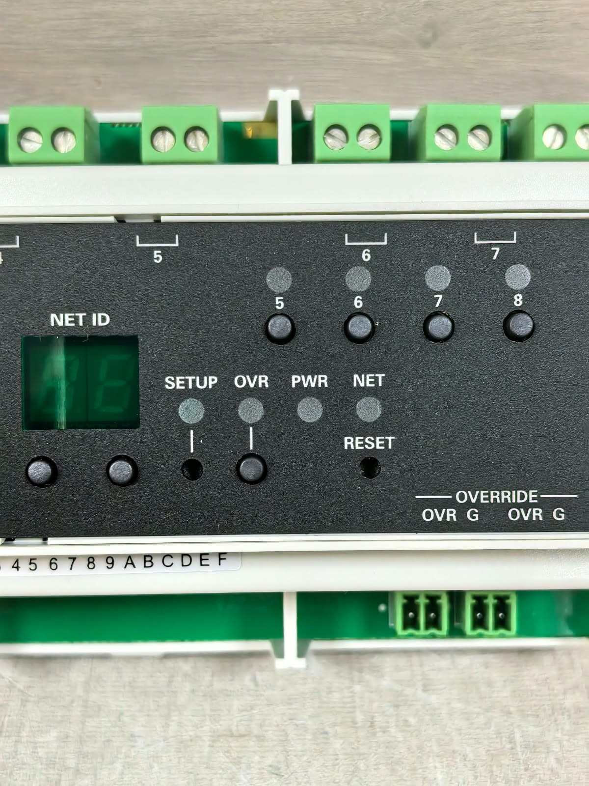 Crestron DIN-8SW8 6501746 CRESTRON DIN-8SW8 6501746 HIGH VOLTAGE SWITCHING 240V 4