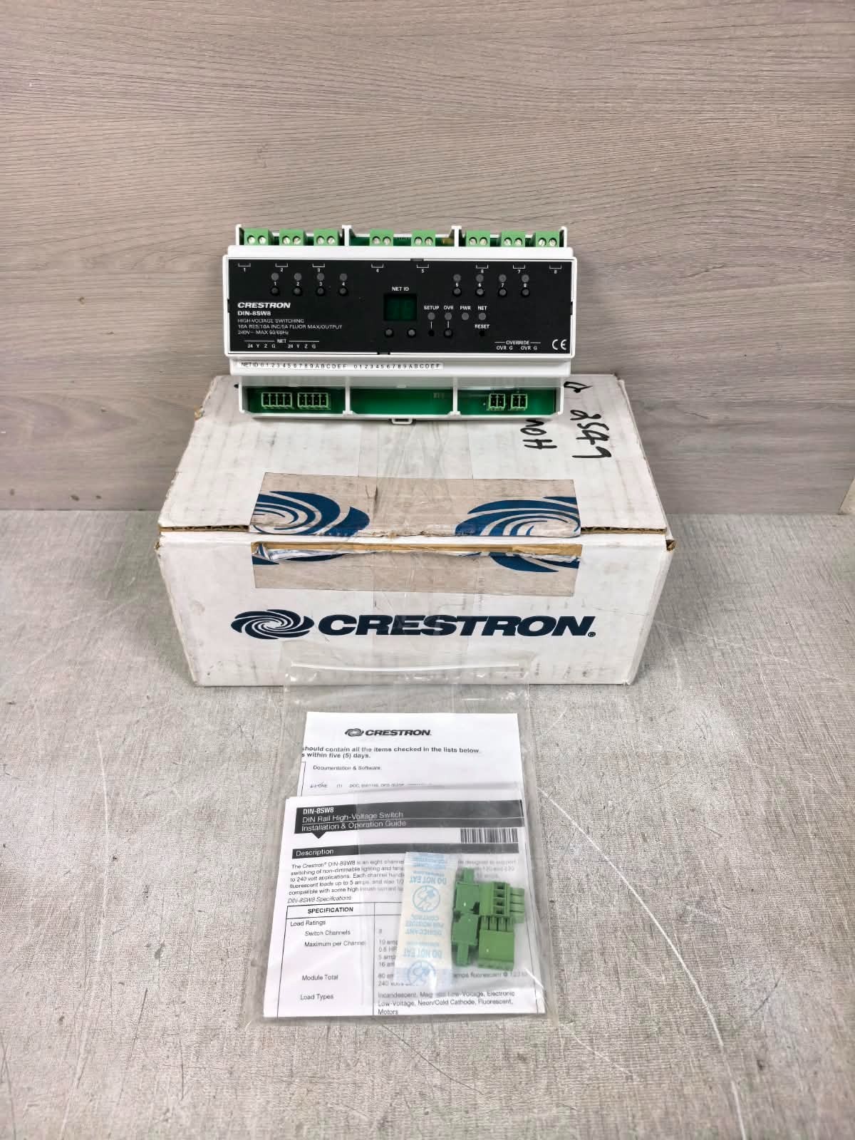 Crestron DIN-8SW8 6501746 CRESTRON DIN-8SW8 6501746 HIGH VOLTAGE SWITCHING 240V 1