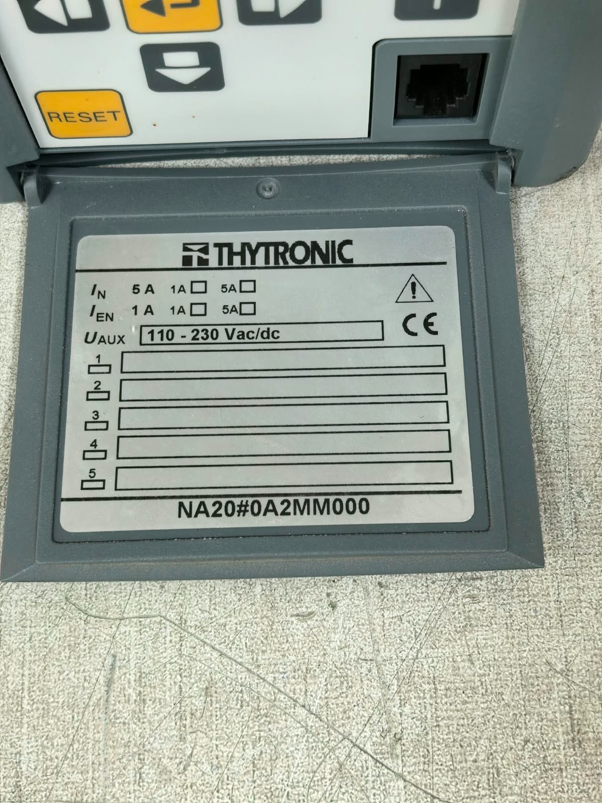 THYTRONIC NA20#0A2MM000 THYTRONIC NA20#0A2MM000 OVER-CURRENT PROTECTION RELAY 110-230VAC/DC 5
