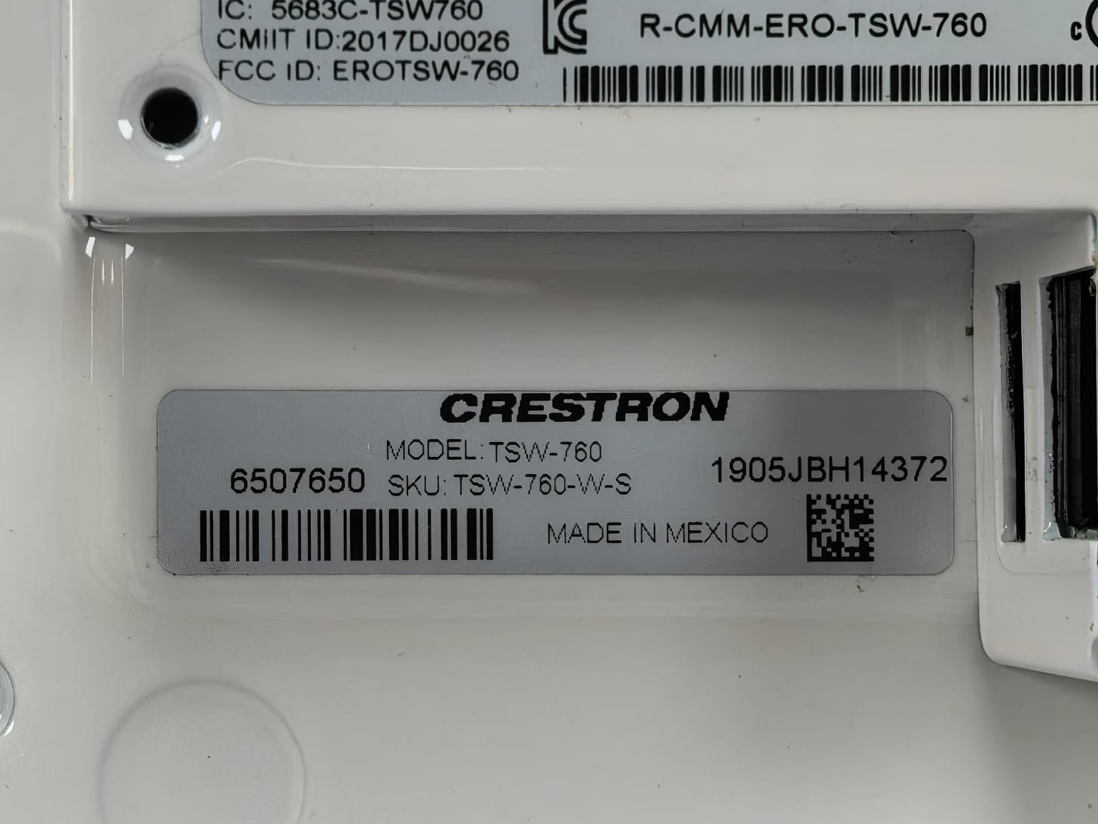Crestron TSW-760/ TSW-760-W-S CRESTRON TSW-760/ TSW-760-W-S 7 INCH WALL MOUNT TOUCH SCREEN, WHITE SMOOTH 5