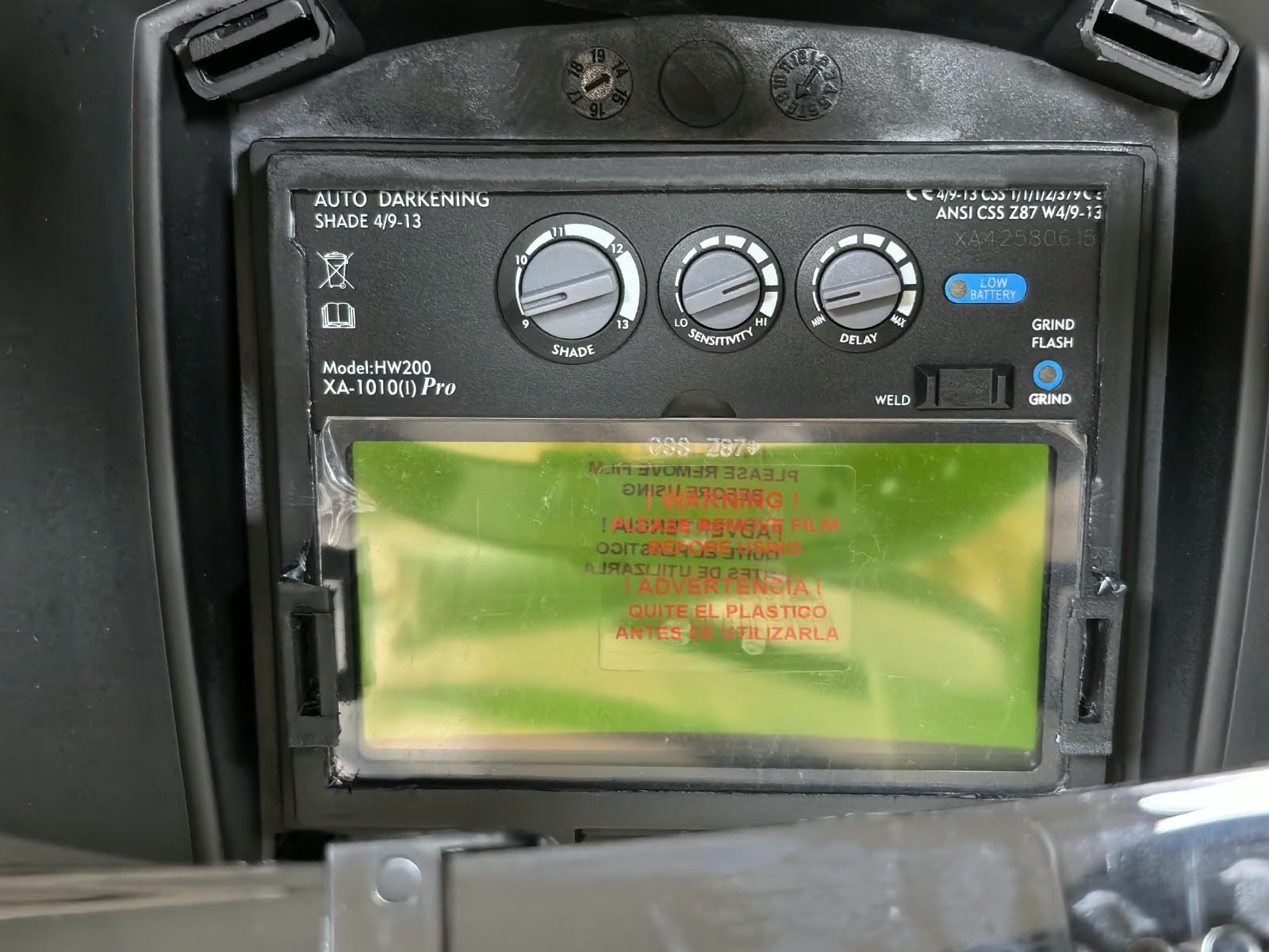Honeywell HW200 SHADE 9-13 HONEYWELL HW200 SHADE 9-13 AUTO DARKENING WELDING HELMET 7