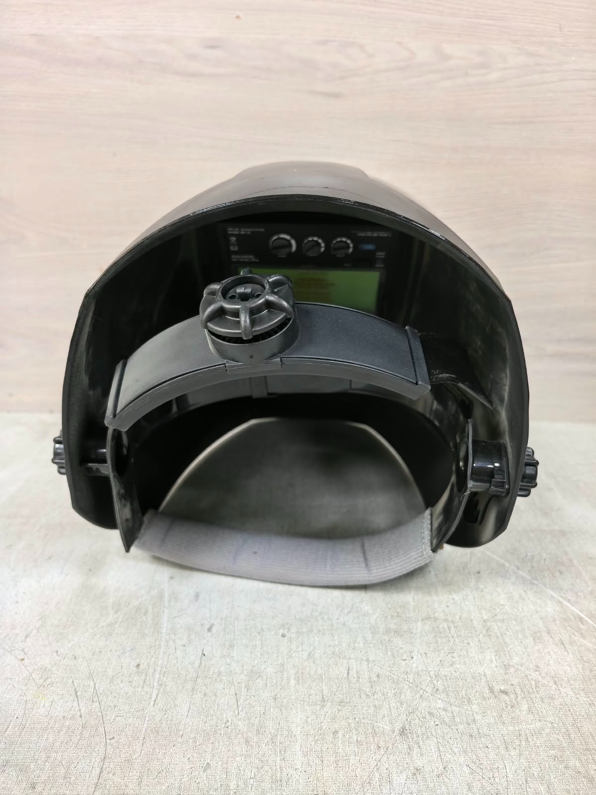 Honeywell HW200 SHADE 9-13 HONEYWELL HW200 SHADE 9-13 AUTO DARKENING WELDING HELMET 9