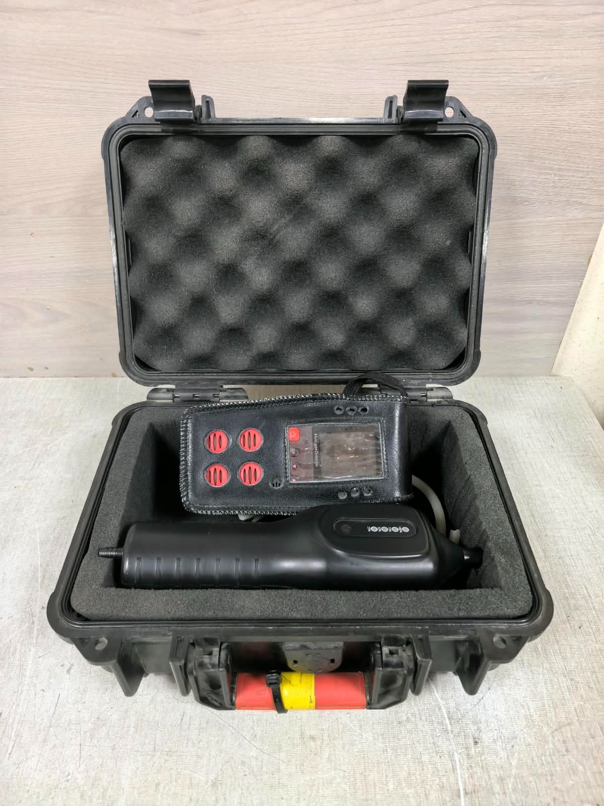 BESANTEK BST- MG08 BESANTEK BST- MG08 MULTI GAS DETECTOR DATALOGGER WITH AIR PUMP 2
