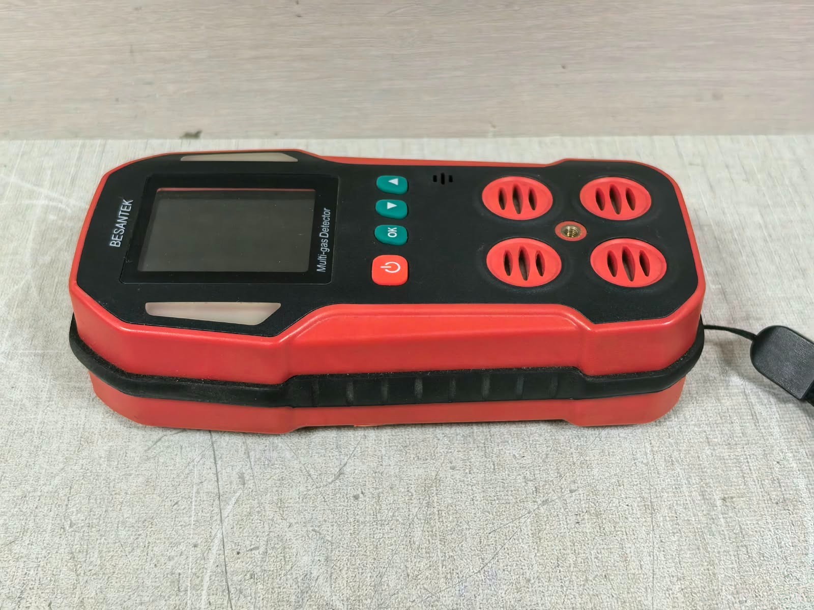 BESANTEK BST- MG08 BESANTEK BST- MG08 MULTI GAS DETECTOR DATALOGGER WITH AIR PUMP 9