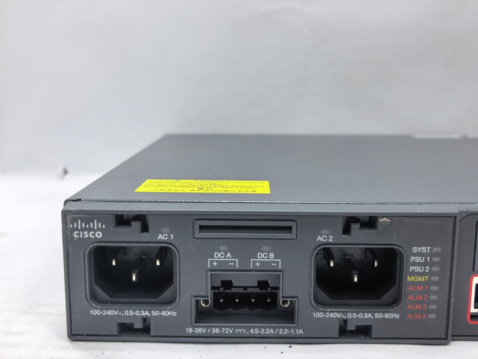 Cisco ME 3400E/ME-3400E-24TS-M CISCO ME 3400E/ME-3400E-24TS-M ETHERNET ACCESS SWITCH 2