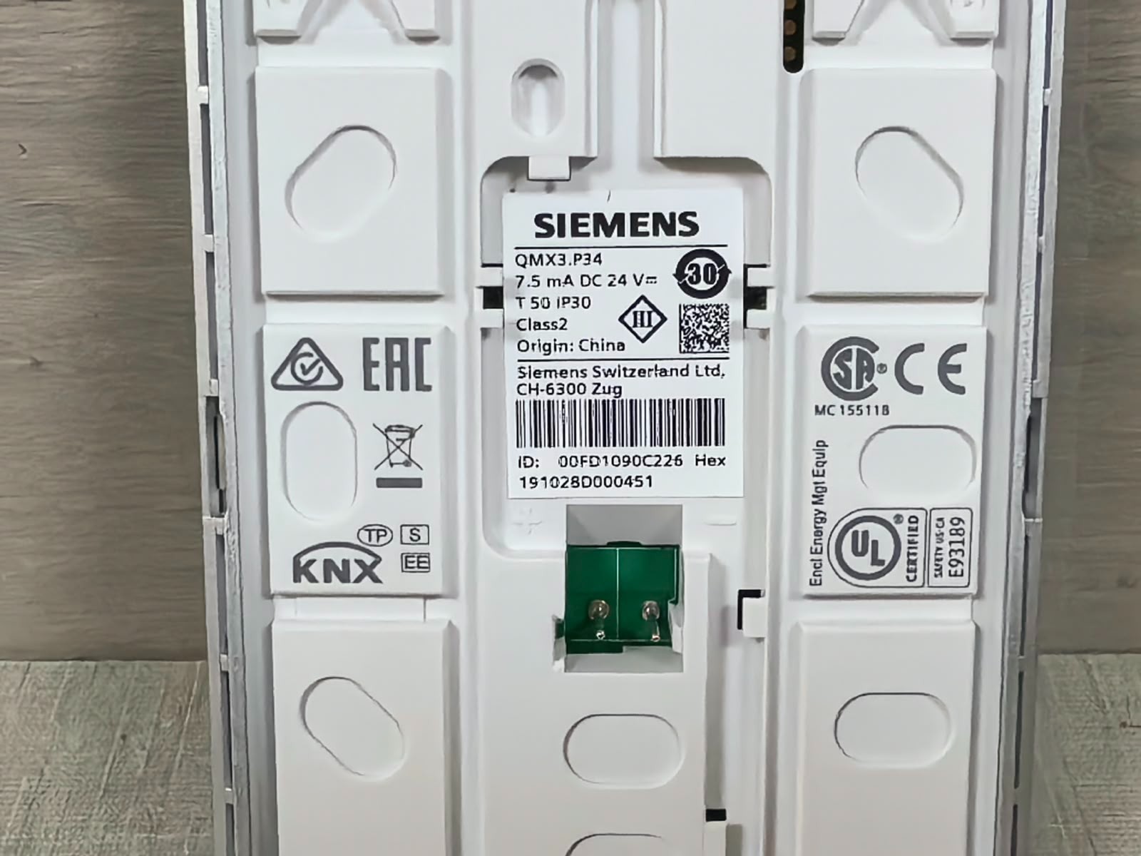 Siemens QMX3.P34 SIEMENS QMX3.P34 ROOM UNIT 24V 10
