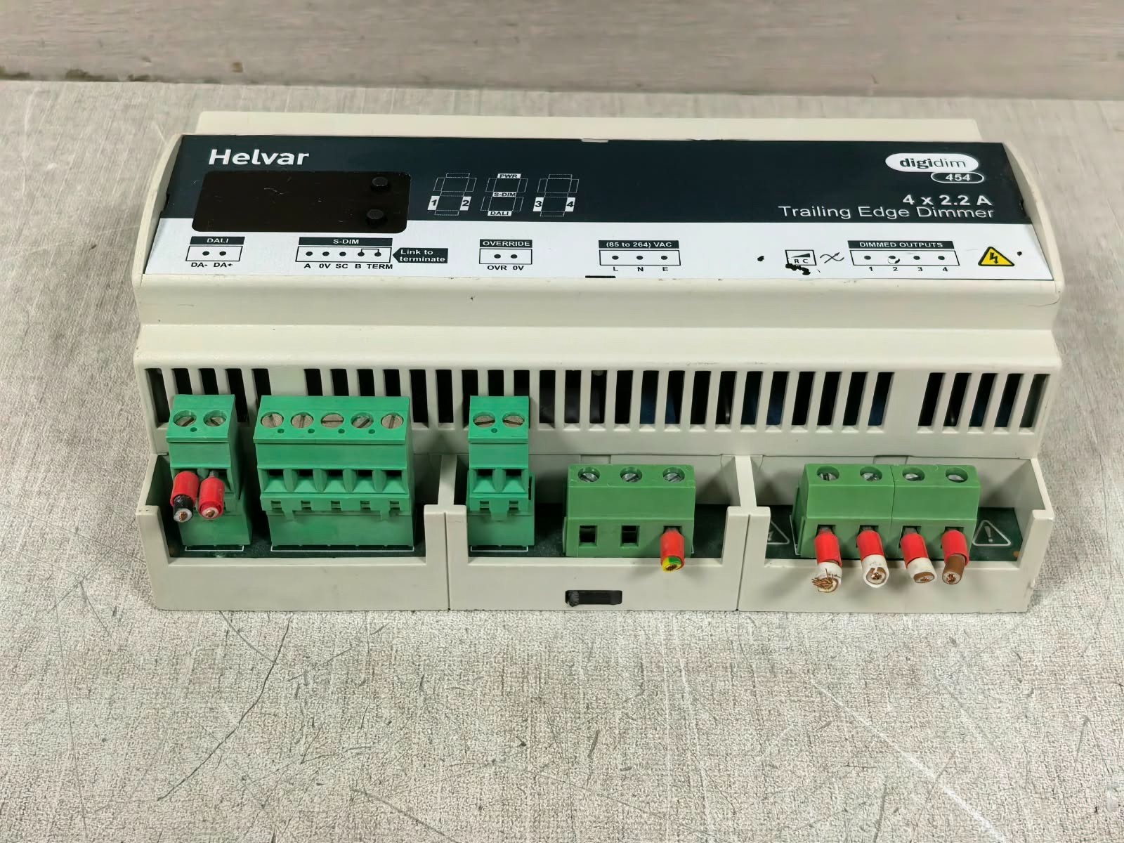 HELVAR 454 REV.4 S/W V1.6 HELVAR 454 4x 2.2 A TRAILING EDGE DIMMER REV.4 S/W V1.6 10