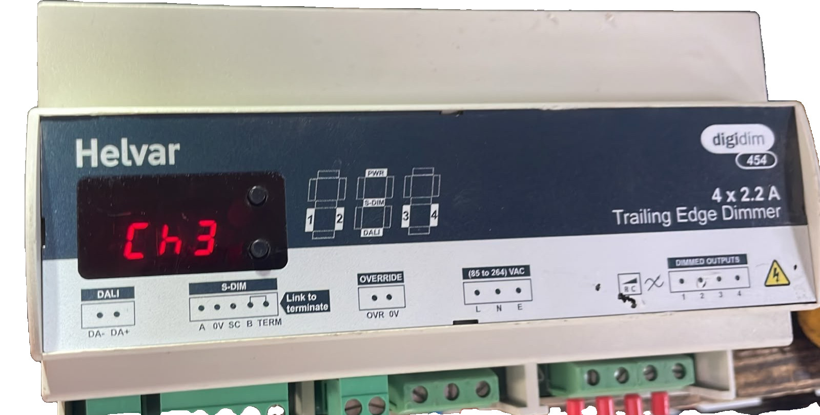 HELVAR 454 REV.4 S/W V1.6 HELVAR 454 4x 2.2 A TRAILING EDGE DIMMER REV.4 S/W V1.6 1