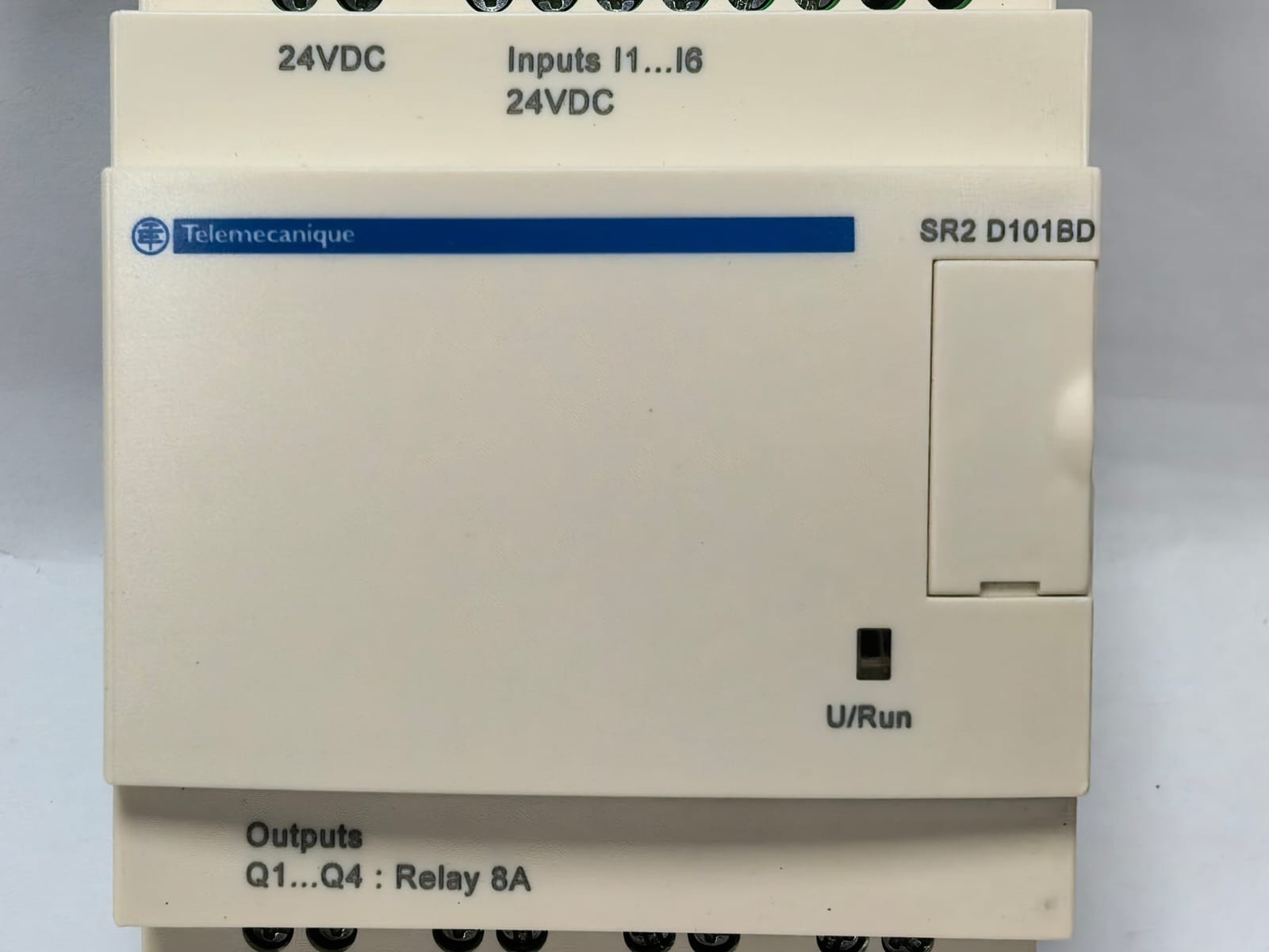 Telemecanique SR2 D101BD TELEMECANIQUE SR2 D101BD BASIC SMART RELAY SR2 3