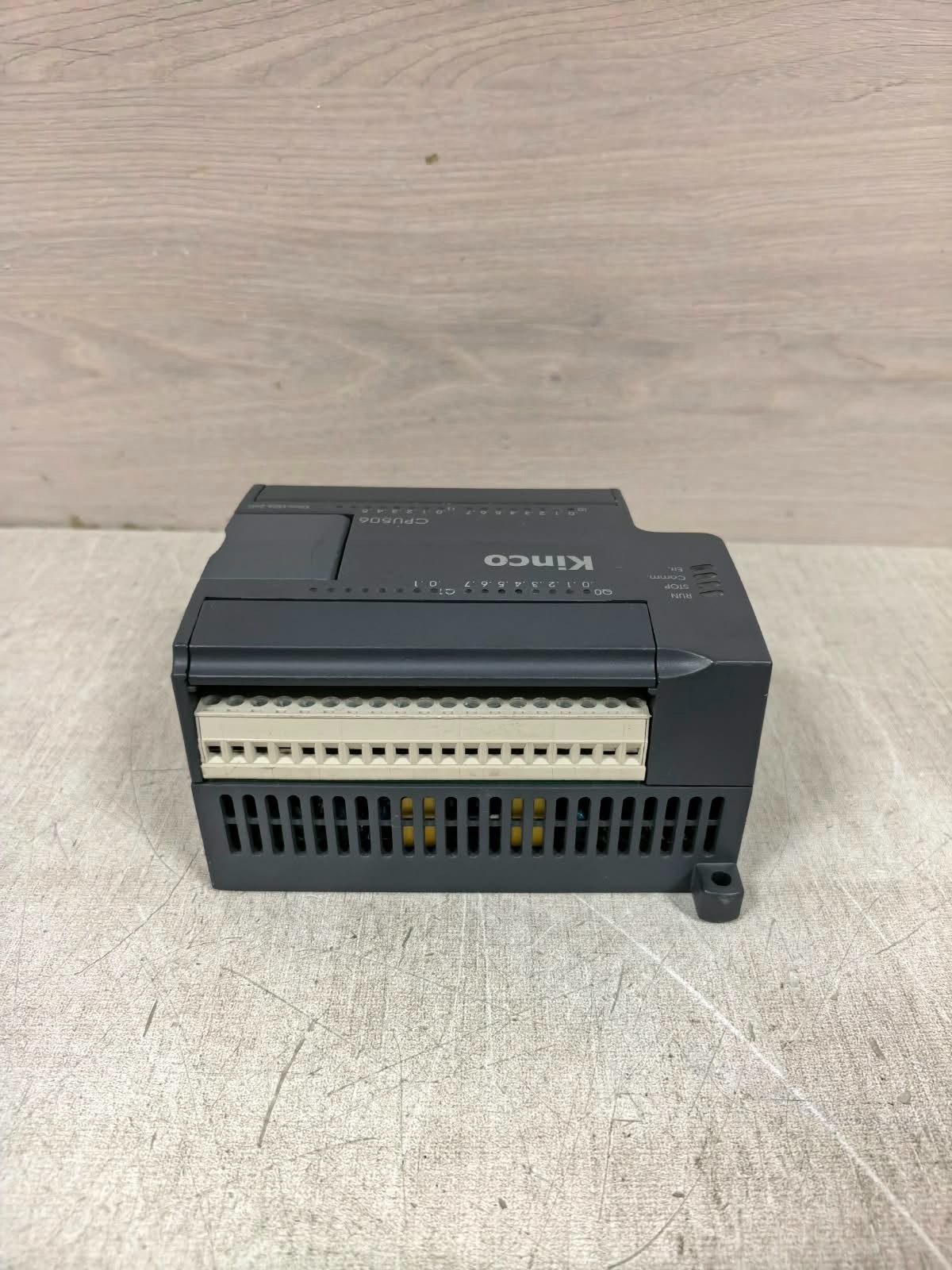 KINCO CPU506 K506-24AT KINCO CPU506 K506-24AT PROGRAMMABLE LOGIC CONTROLLER 220-240VAC 8