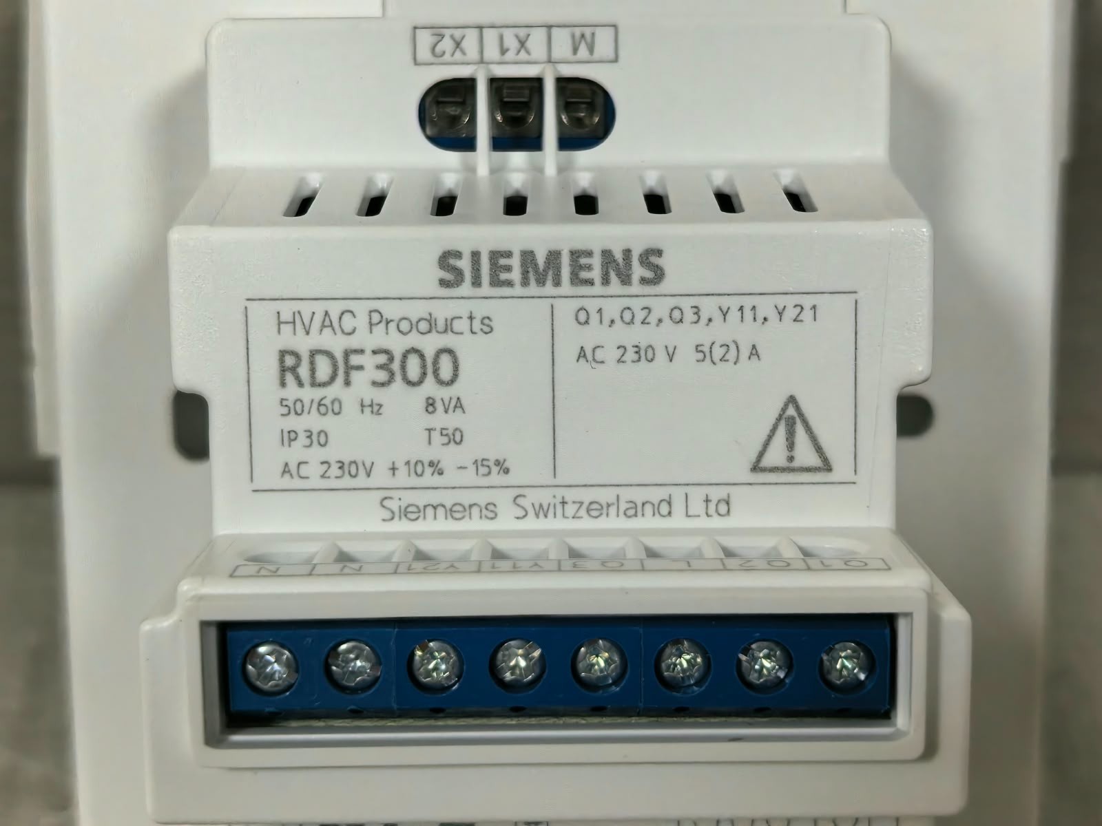 Siemens RDF300 130613H SIEMENS RDF300 130613H FLUSH-MOUNTED ROOM THERMOSTAT 230V 8