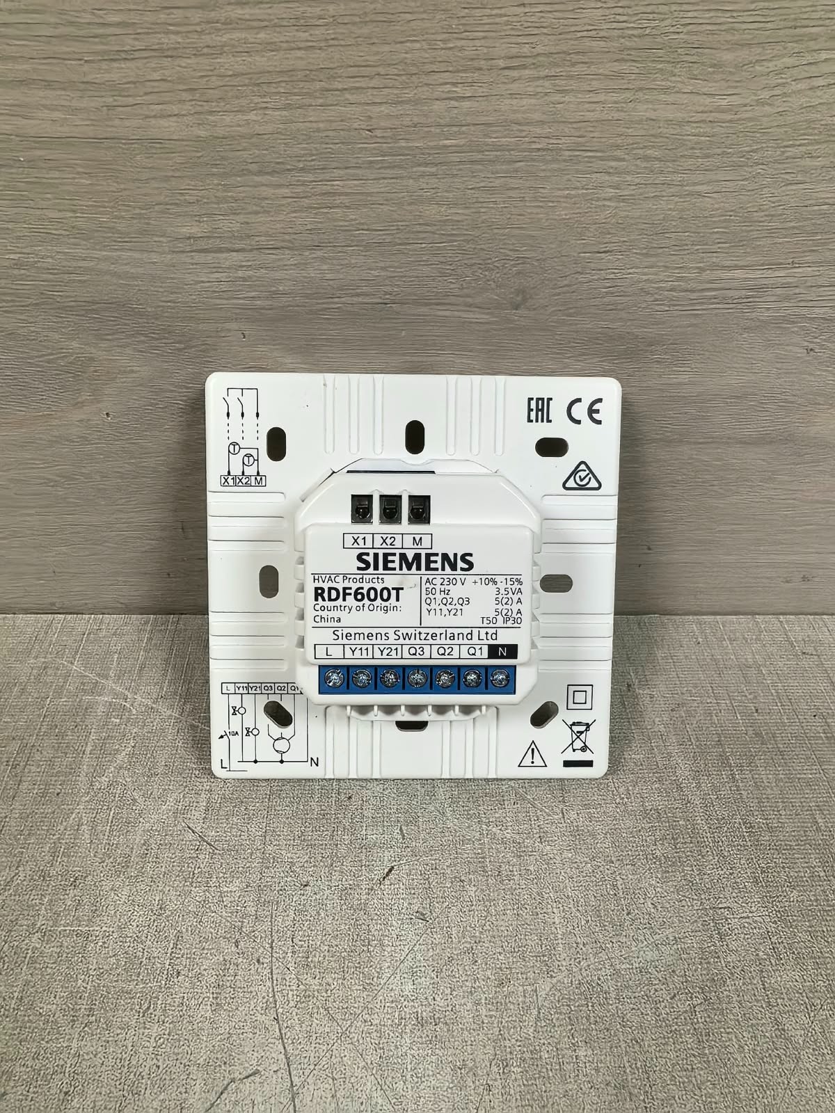 Siemens RDF600T SIEMENS RDF600T ROOM THERMOSTAT 230V 7