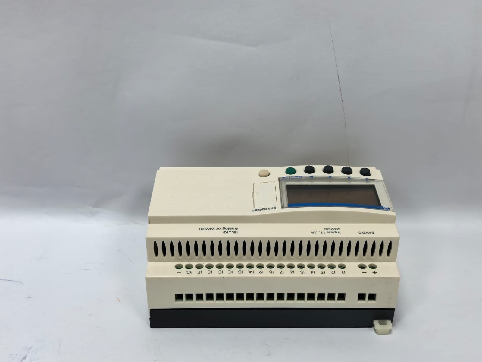 Telemecanique SR3 B262BD TELEMECANIQUE SR3 B262BD MODULAR SMART RELAY 8