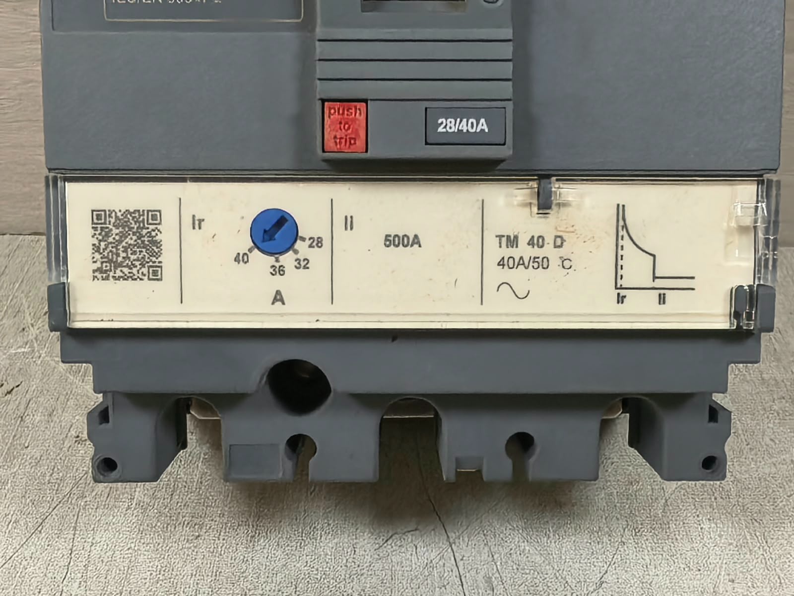 Schneider Electric CVS100B SCHNEIDER ELECTRIC EASYPACT CVS100B CIRCUIT BREAKER 690V 4