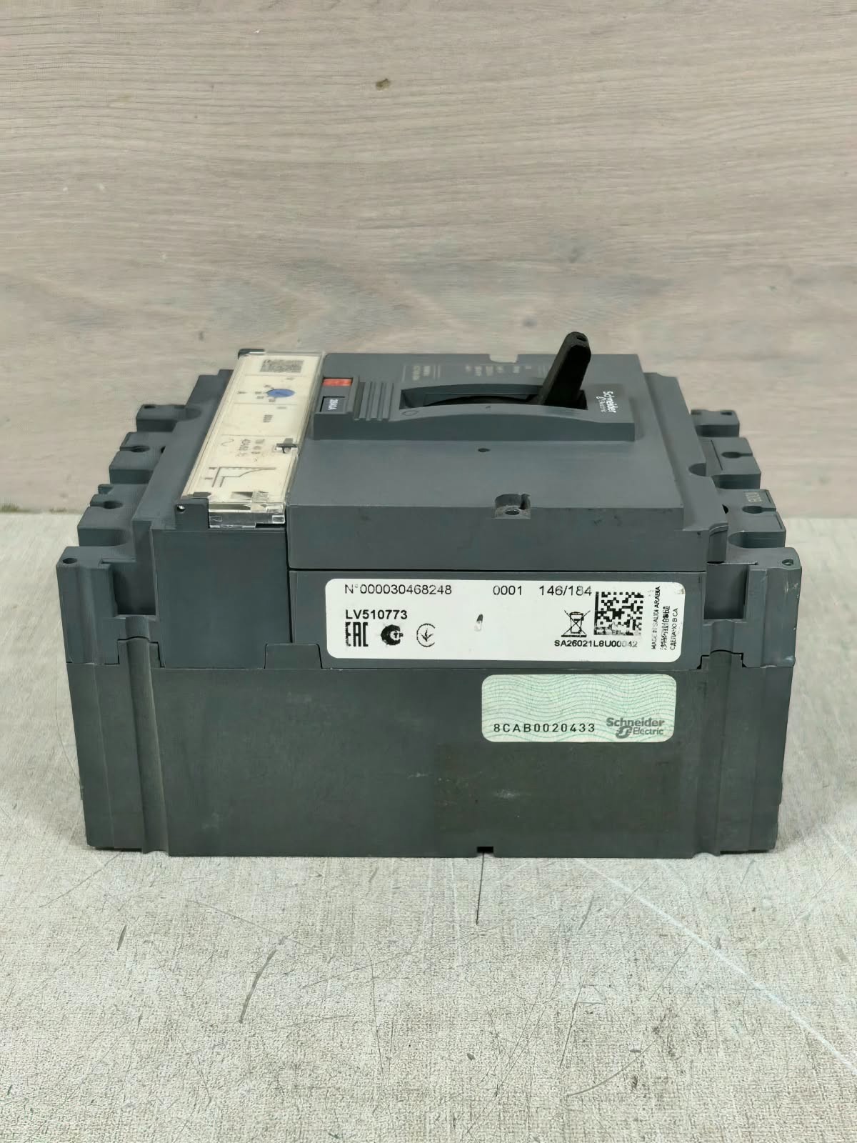 Schneider Electric CVS100B SCHNEIDER ELECTRIC EASYPACT CVS100B CIRCUIT BREAKER 690V 8
