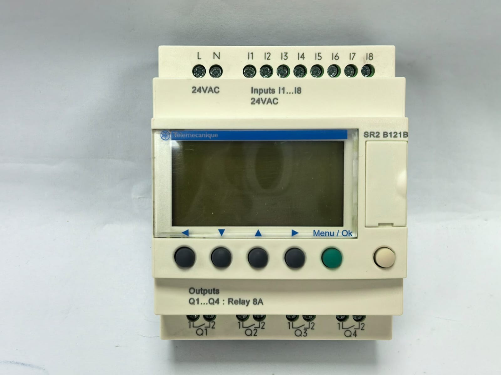 Telemecanique SR2 B121B TELEMECANIQUE SR2 B121B COMPACT SMART RELAY 2