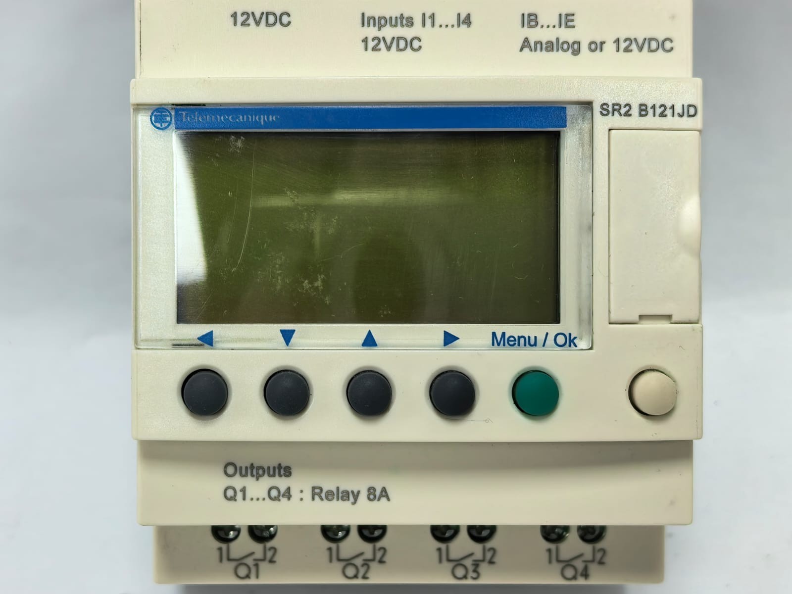 Telemecanique SR2 B121JD TELEMECANIQUE SR2 B121JD COMPACT SMART RELAY 3