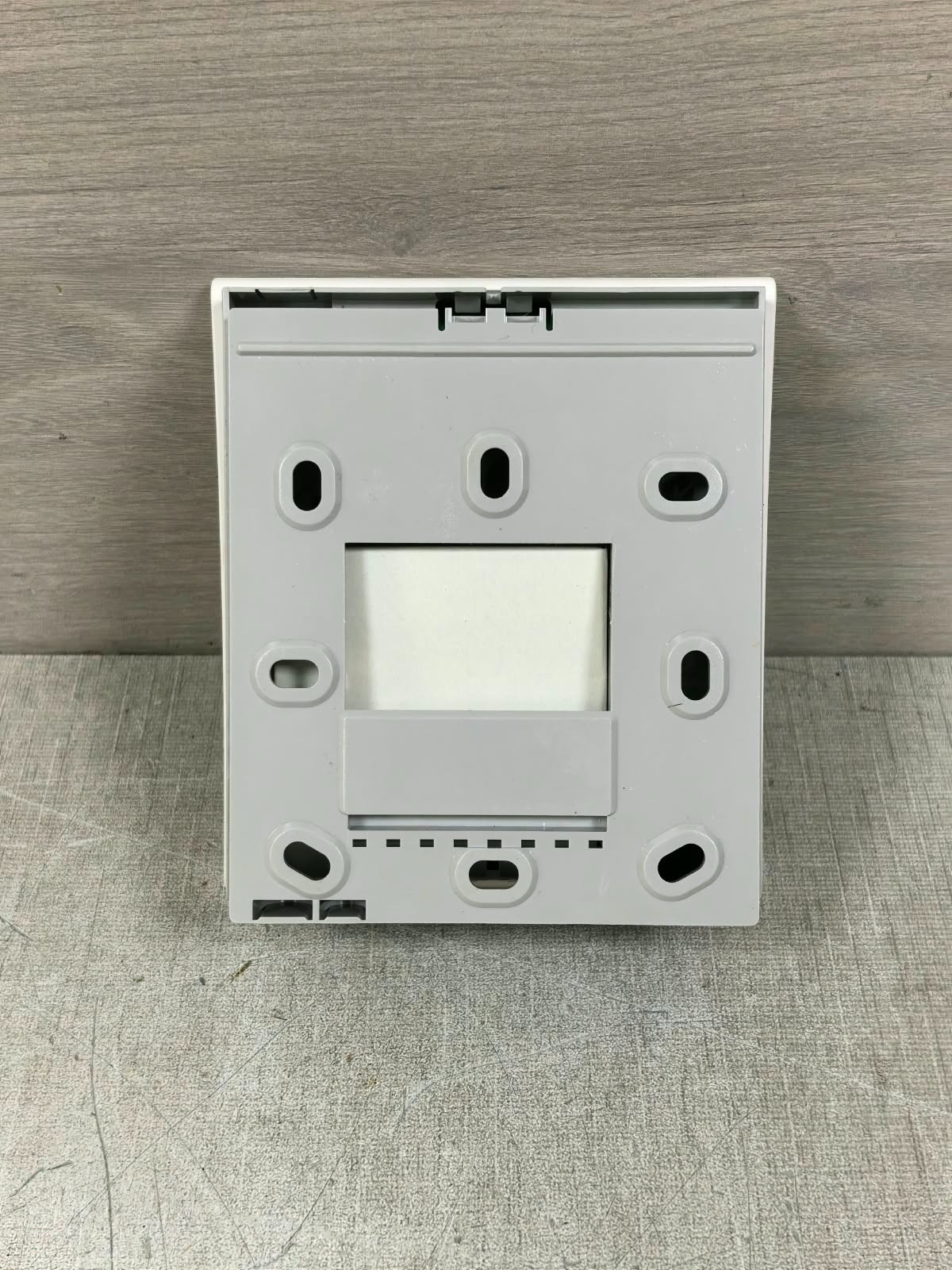 Siemens QAX34.1 SIEMENS QAX34.1 ROOM UNIT SENSOR 24V 9