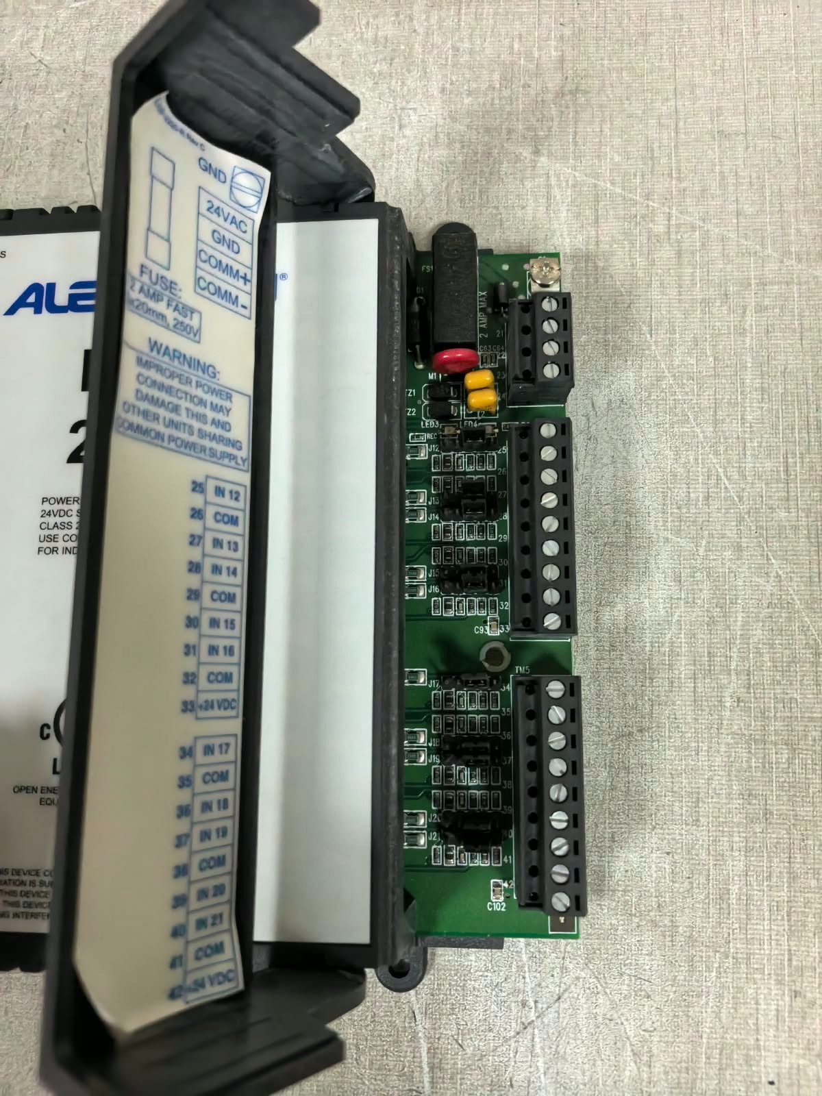 Alerton EXP 2200 50035975-001 REV.A ALERTON EXP 2200 50035975-001 REV.A MODULE 24VDC 8