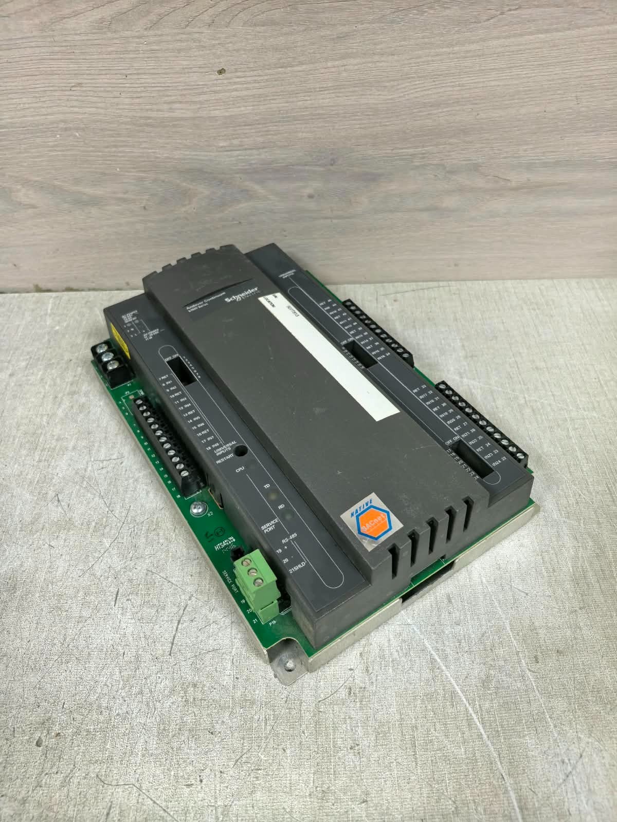 Schneider Electric B3624 SERIES SCHNEIDER ELECTRIC B3600 ANDOVER CONTINUUM B3624 SERIES 24VAC 4