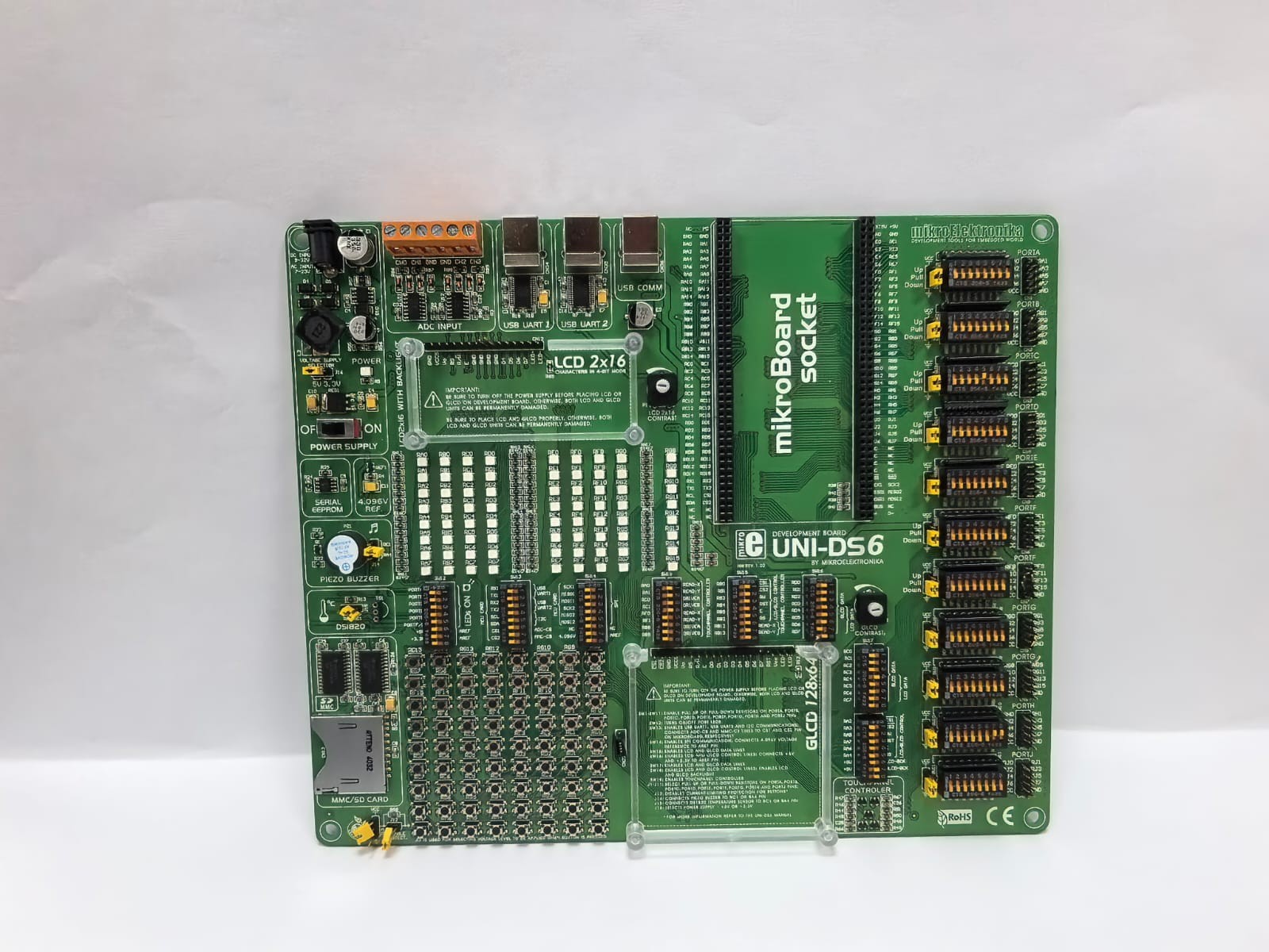 MIKROELEKTRONIKA UNI-DS6 MIKROELEKTRONIKA UNI-DS6 DEVELOPMENT BOARD 1