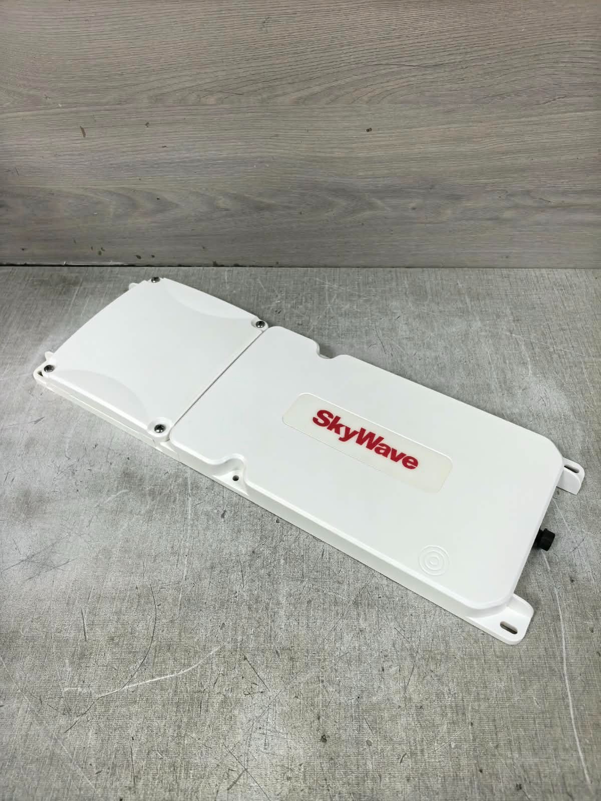 SKYWAVE IDP-800 SKYWAVE IDP-800 LI/FES TERMINAL SERIES 5