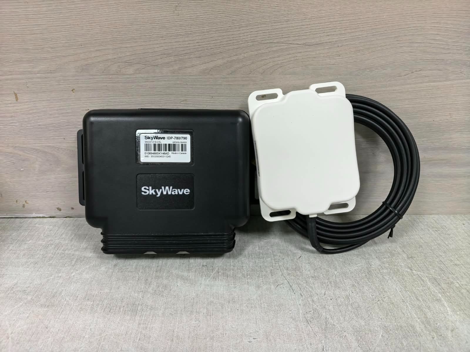 SKYWAVE IDP-780/790 SKYWAVE IDP-780/790 GPS/GLONASS 9-48VDC 2