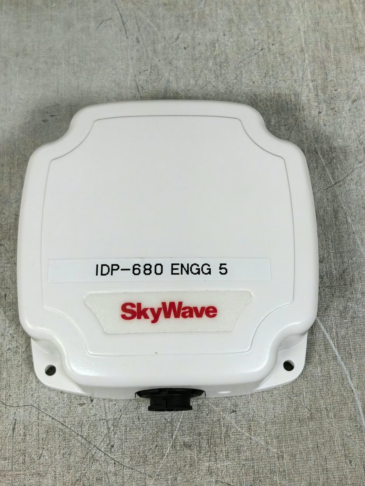 SKYWAVE IDP-680 SKYWAVE IDP-680 GPS/GLONASS 9-32VDC 7
