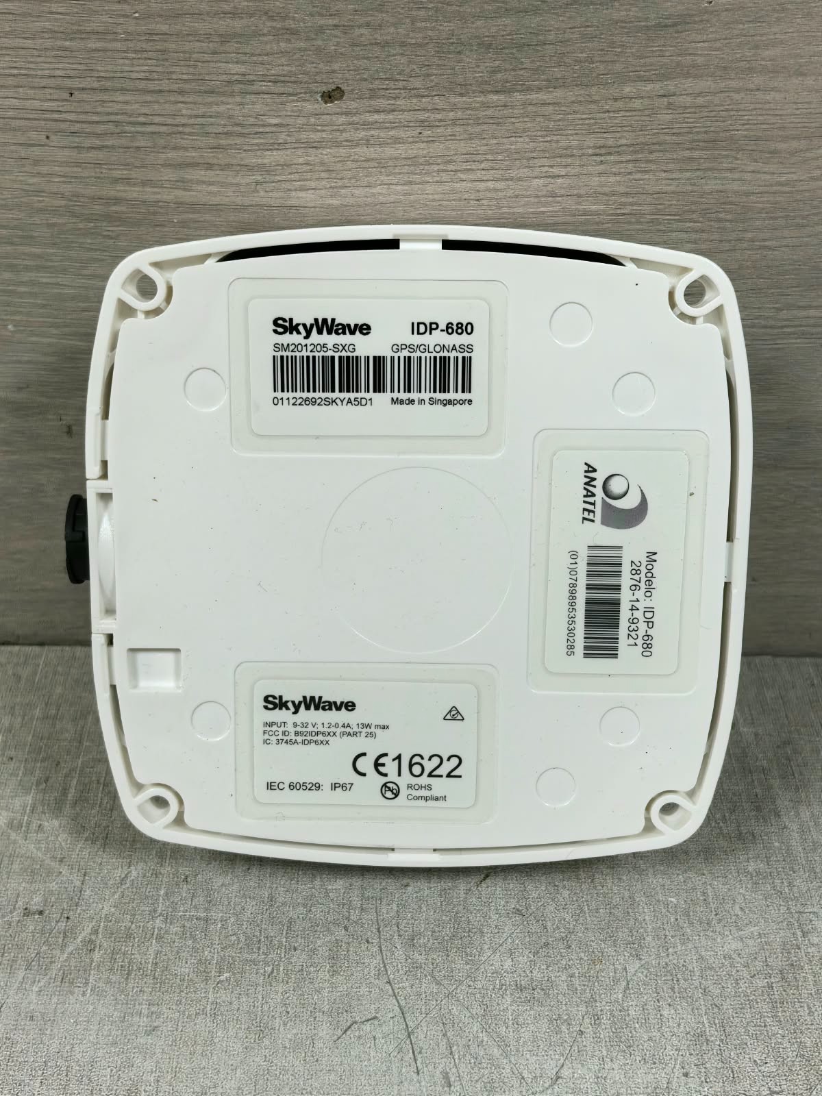 SKYWAVE IDP-680 SKYWAVE IDP-680 GPS/GLONASS 9-32VDC 10