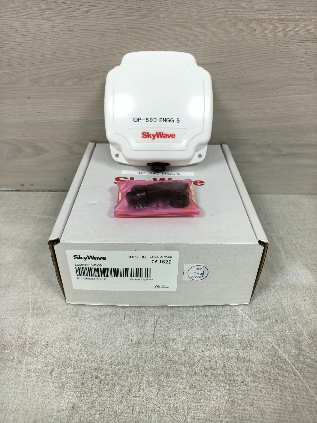SKYWAVE IDP-680 SKYWAVE IDP-680 GPS/GLONASS 9-32VDC 1