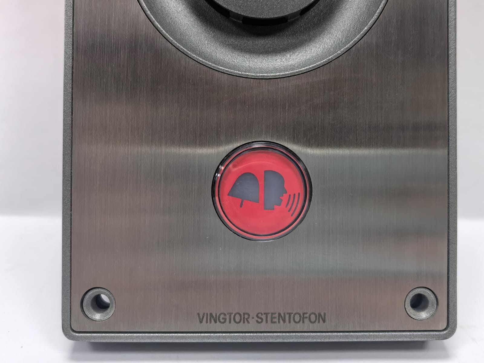 ZENITEL TCIV-2+ ZENITEL TCIV-2+ VINGTOR STENTOFON IP AND SIP VIDEO INTERCOM 3