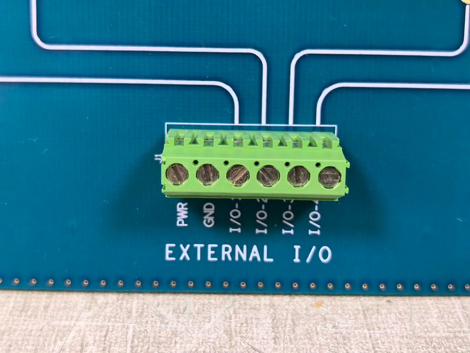 SKYWAVE BD101011-001-A SKYWAVE BD101011-001-A I/O INTERFACE DEVELOPMENT BOARD 6
