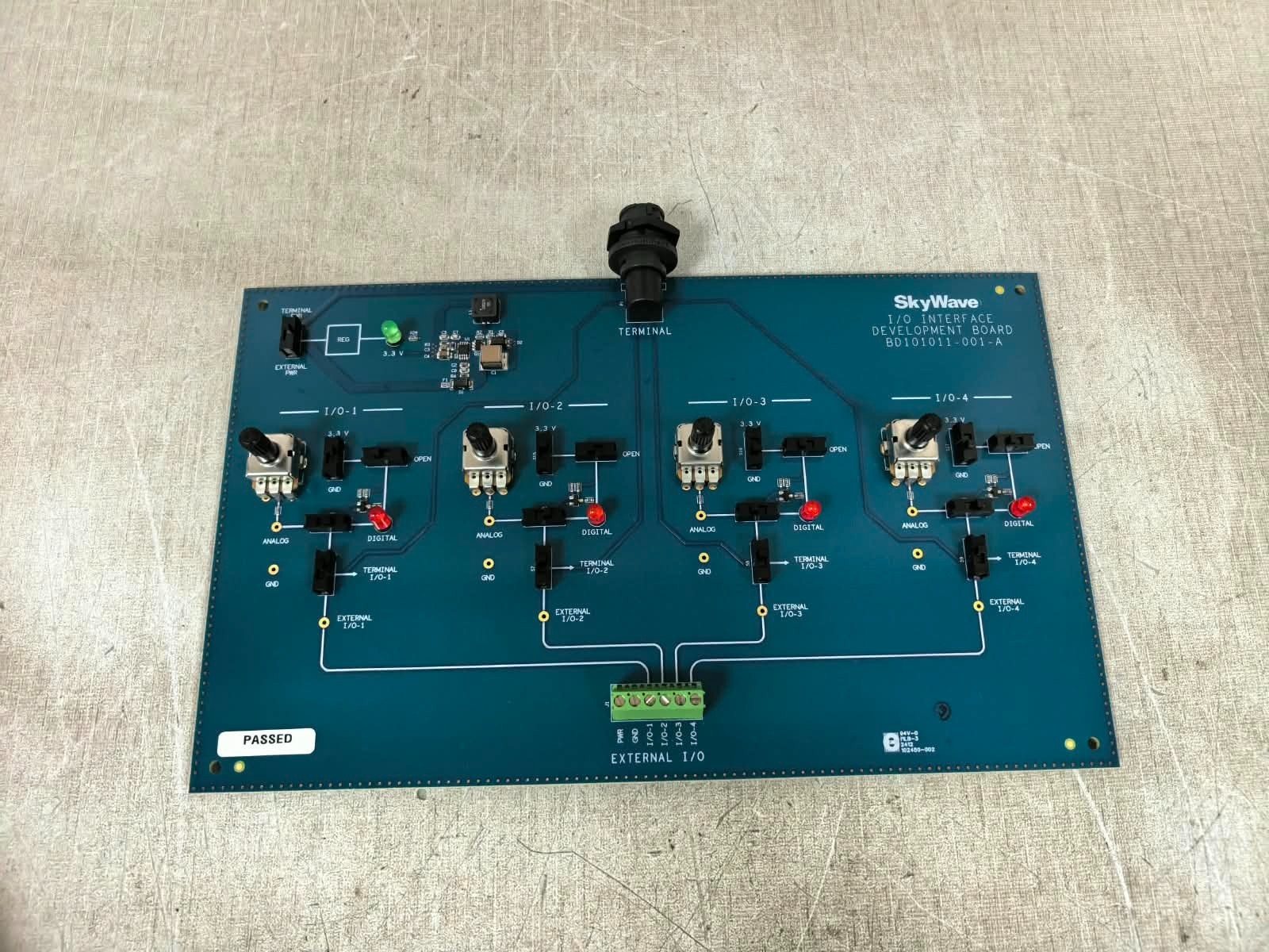 SKYWAVE BD101011-001-A SKYWAVE BD101011-001-A I/O INTERFACE DEVELOPMENT BOARD 7