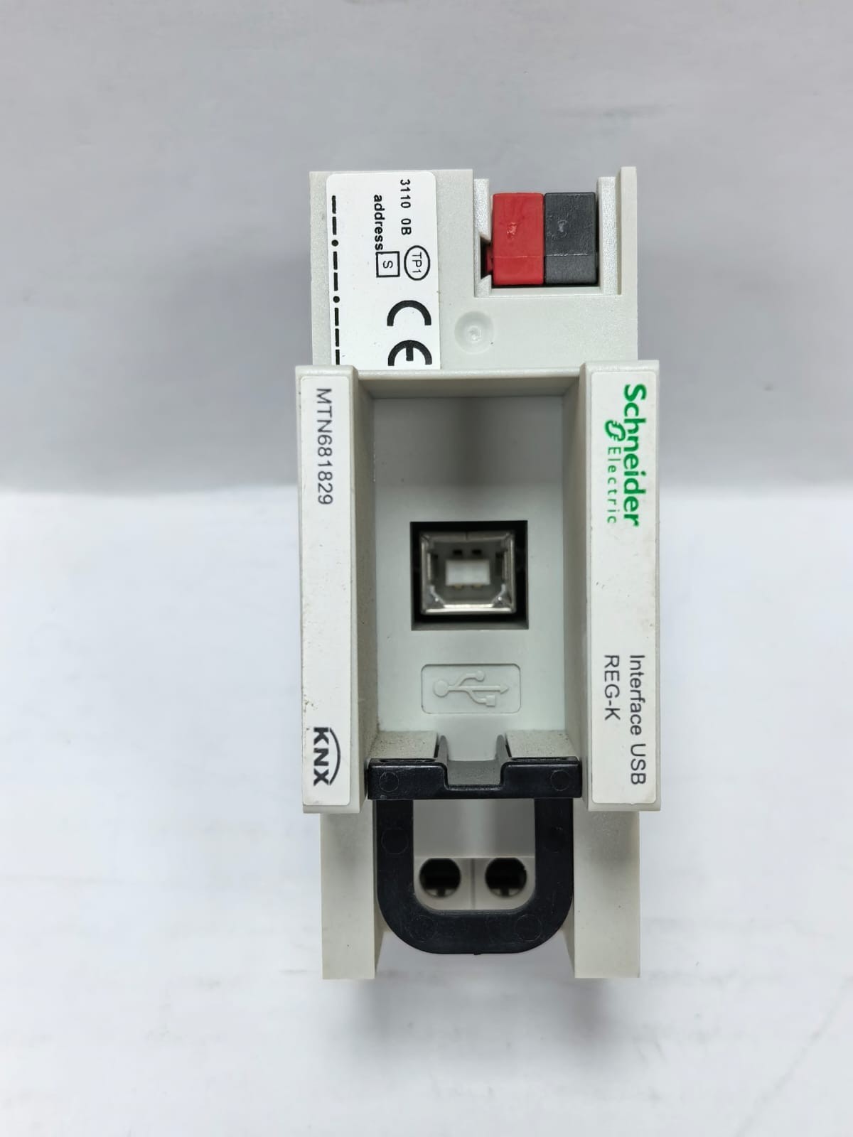 Schneider Electric MTN681829 SCHNEIDER ELECTRIC MTN681829 USB INTERFACE REG-K 2