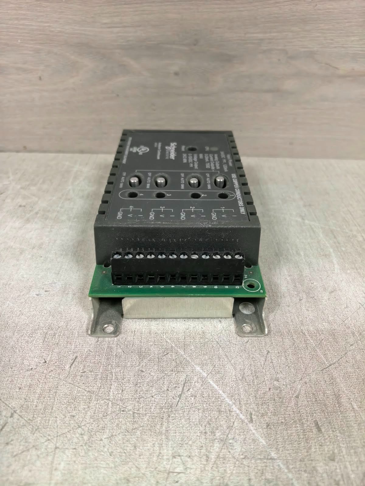 Schneider Electric XPA04 REV E.2 SCHNEIDER ELECTRIC XPA04 REV E.2 ANDOVER CONTINUUM 24VDC 8
