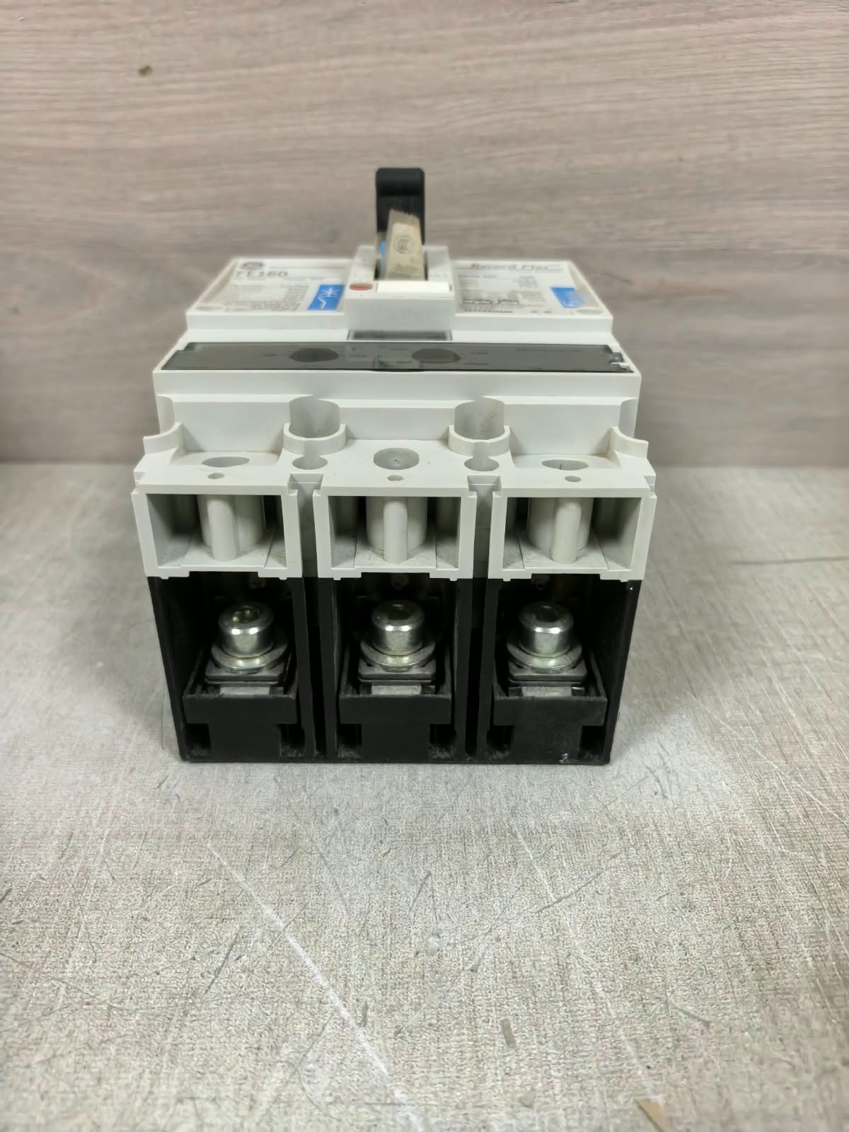 GENERAL ELECTRIC FEN306F160JF / FETTA3J0160 GENERAL ELECTRIC FE160 FEN306F160JF / FETTA3J0160 CIRCUIT BREAKER 9