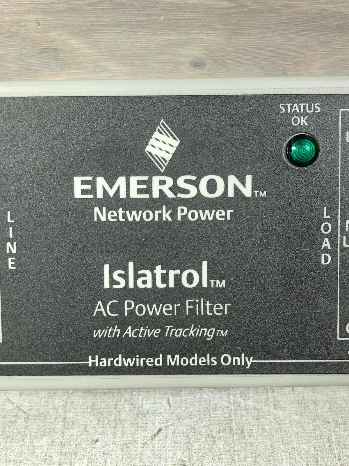 Emerson ISLATROL IC+102 EMERSON NETWROK POWER ISLATROL IC+102 AC POWER FILTER WITH ACTIVE TRACKING 3
