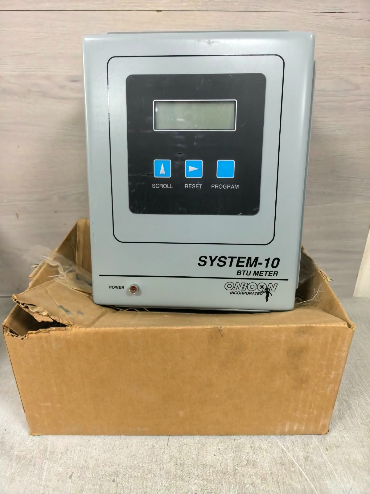 ONICON SYSTEM-10 ONICON SYSTEM-10 BTU METER 1