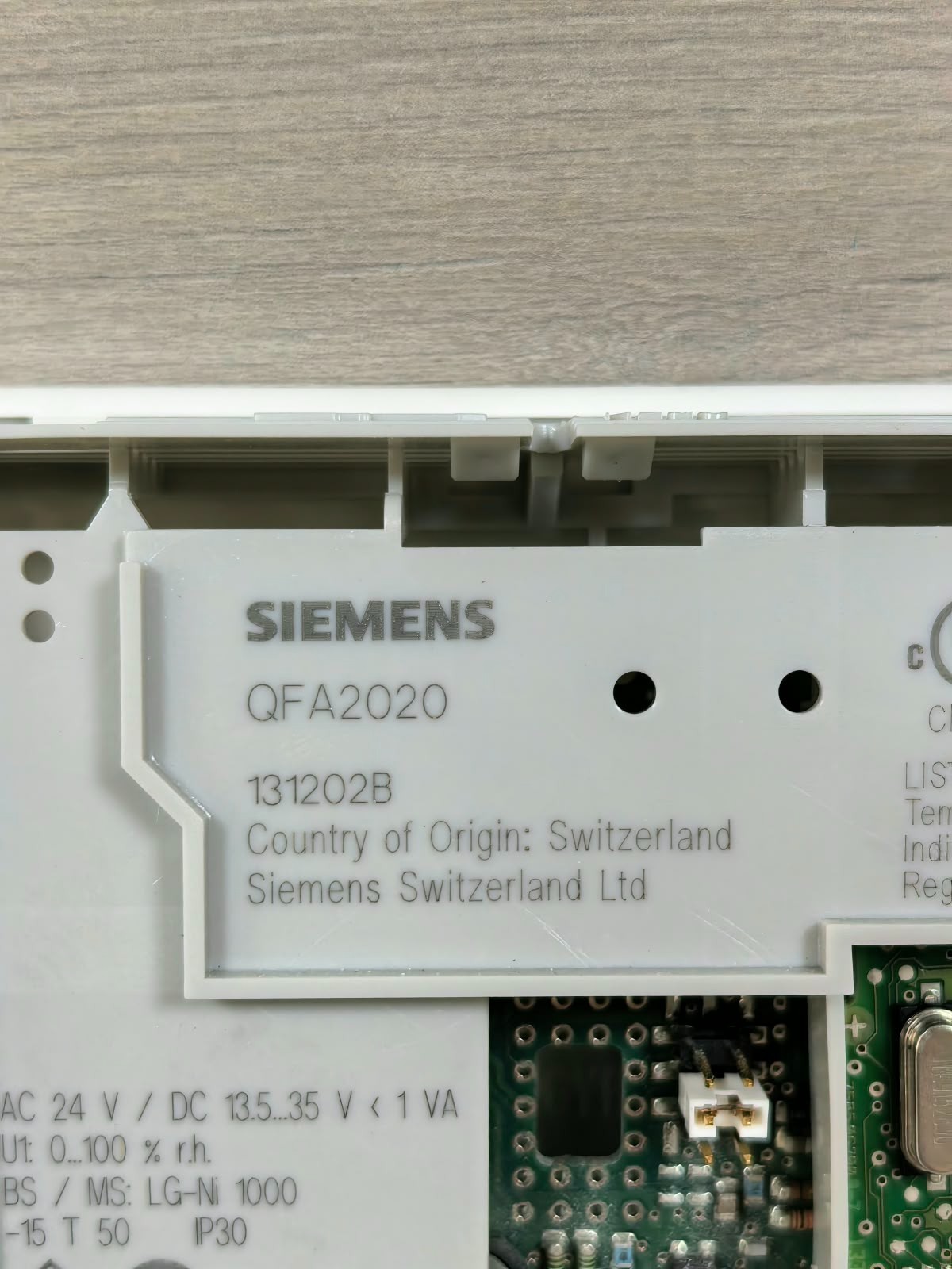 Siemens QFA2020 131202B SIEMENS QFA2020 131202B ROOM TEMPERATURE CONTROLLER 6