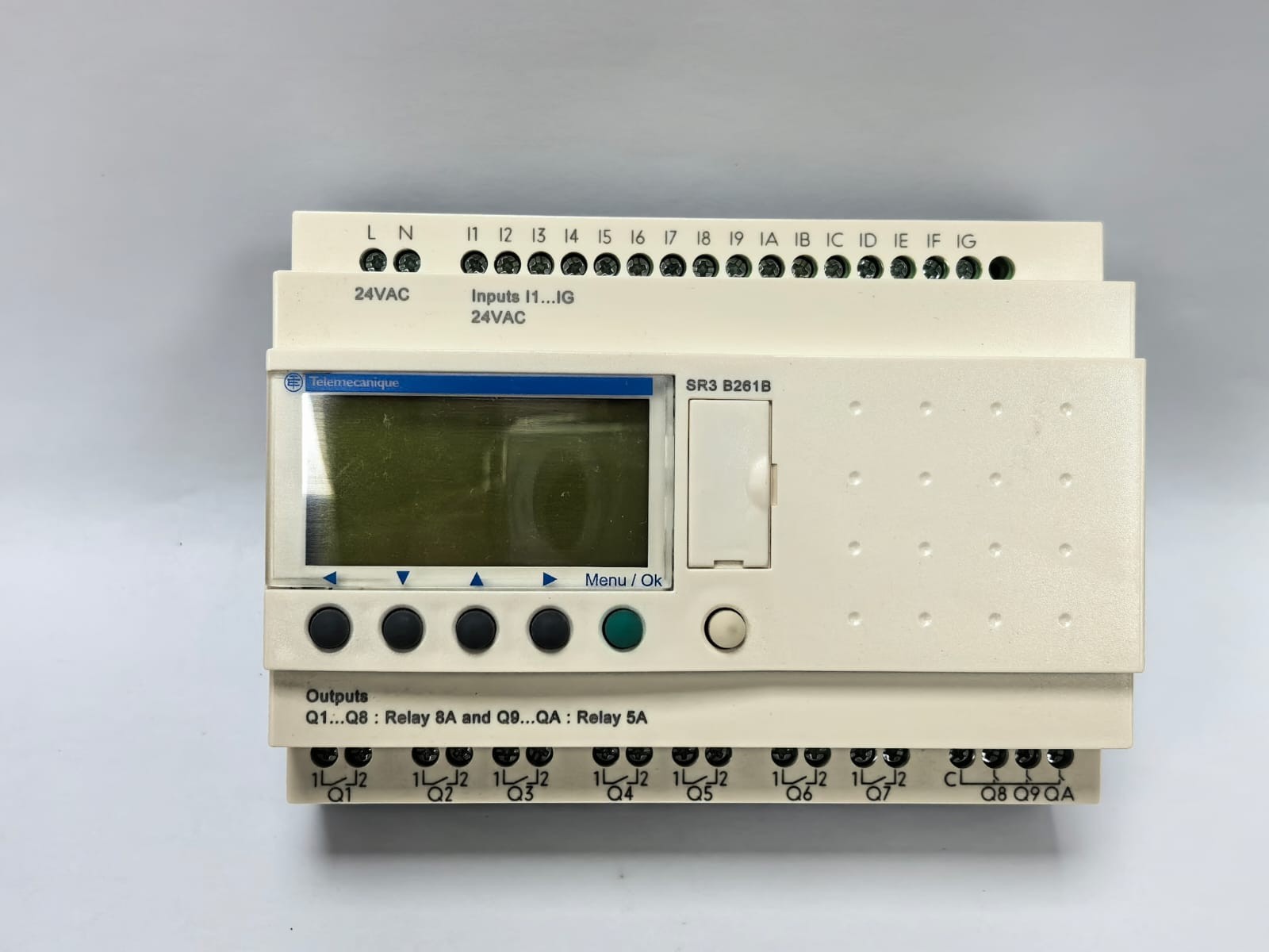 Schneider Electric SR3 B261B SCHNEIDER ELECTRIC SR3 B261B MODULAR SMART RELAY 2