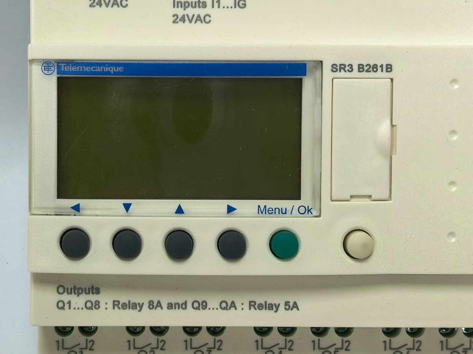 Schneider Electric SR3 B261B SCHNEIDER ELECTRIC SR3 B261B MODULAR SMART RELAY 3
