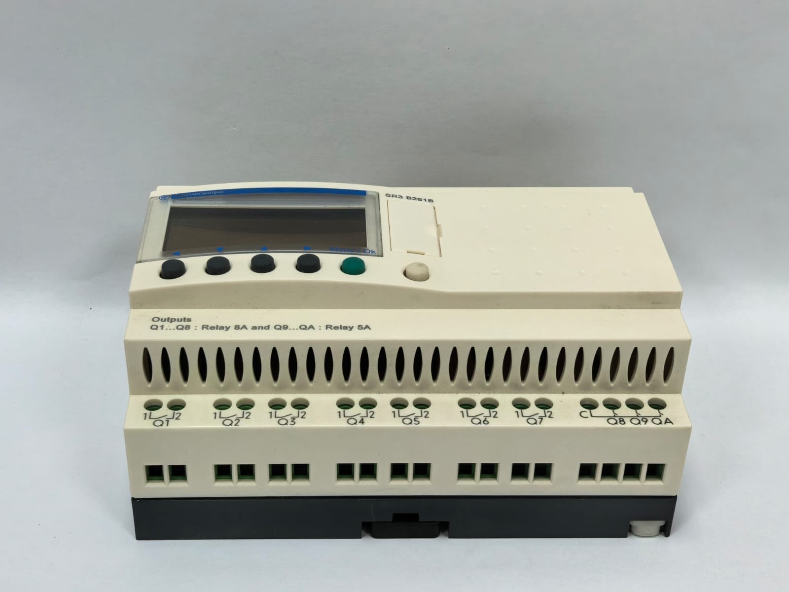 Schneider Electric SR3 B261B SCHNEIDER ELECTRIC SR3 B261B MODULAR SMART RELAY 7